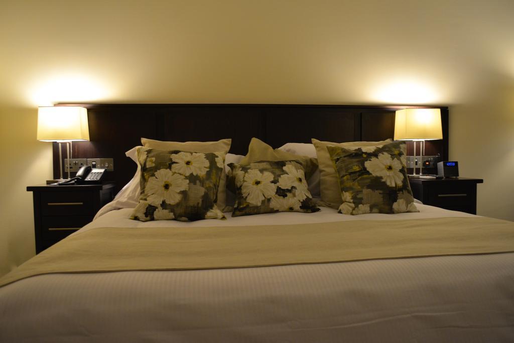 New Brookfields Hotel Freetown Bagian luar foto